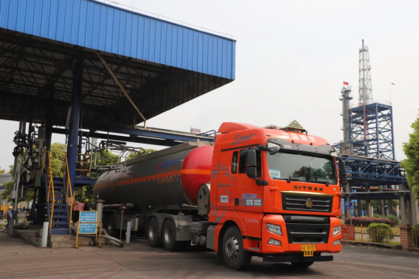 创新突破拓市场 ▏集团首车甲醛产品成功发运开启销售新格局